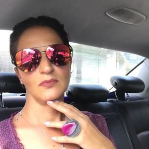 Meet your Posher, Denana